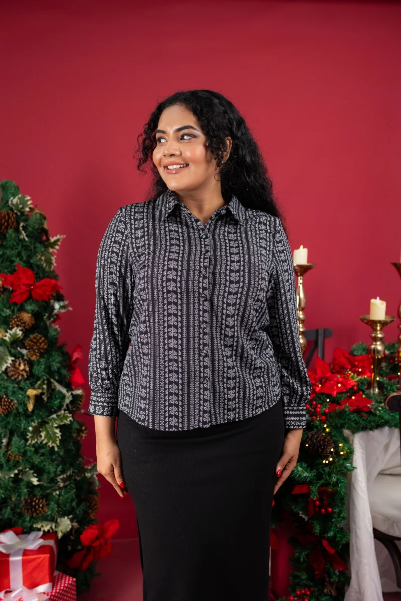 Holiday Glam Printed Shirt Dress - Image 4