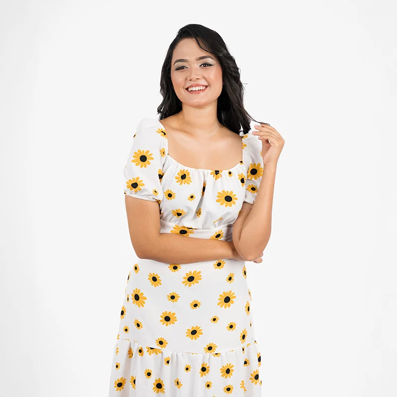Charming Floral Tiered Midi Dress