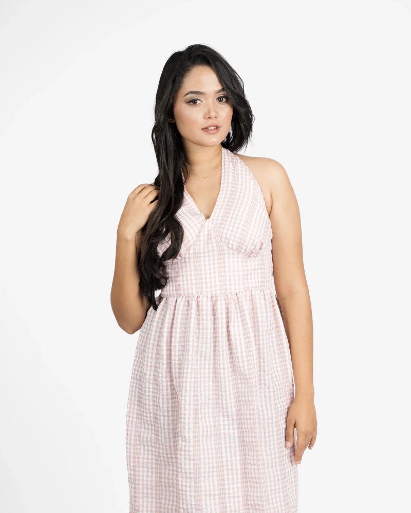 Chic Halter Neck Checkered Midi Dress - Image 2